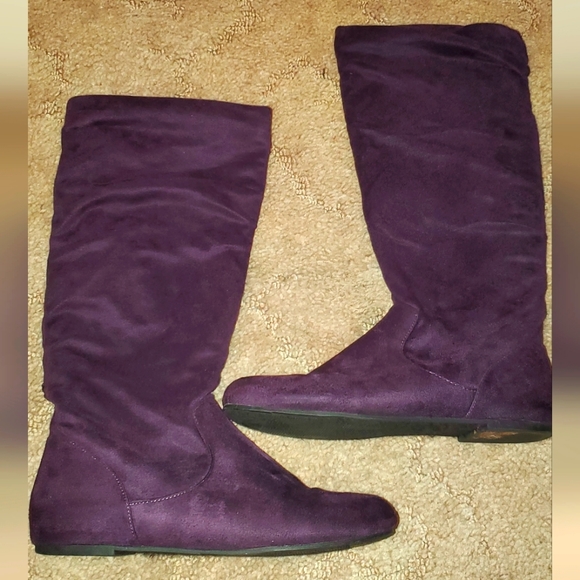 Shoes - Slouchy Boot